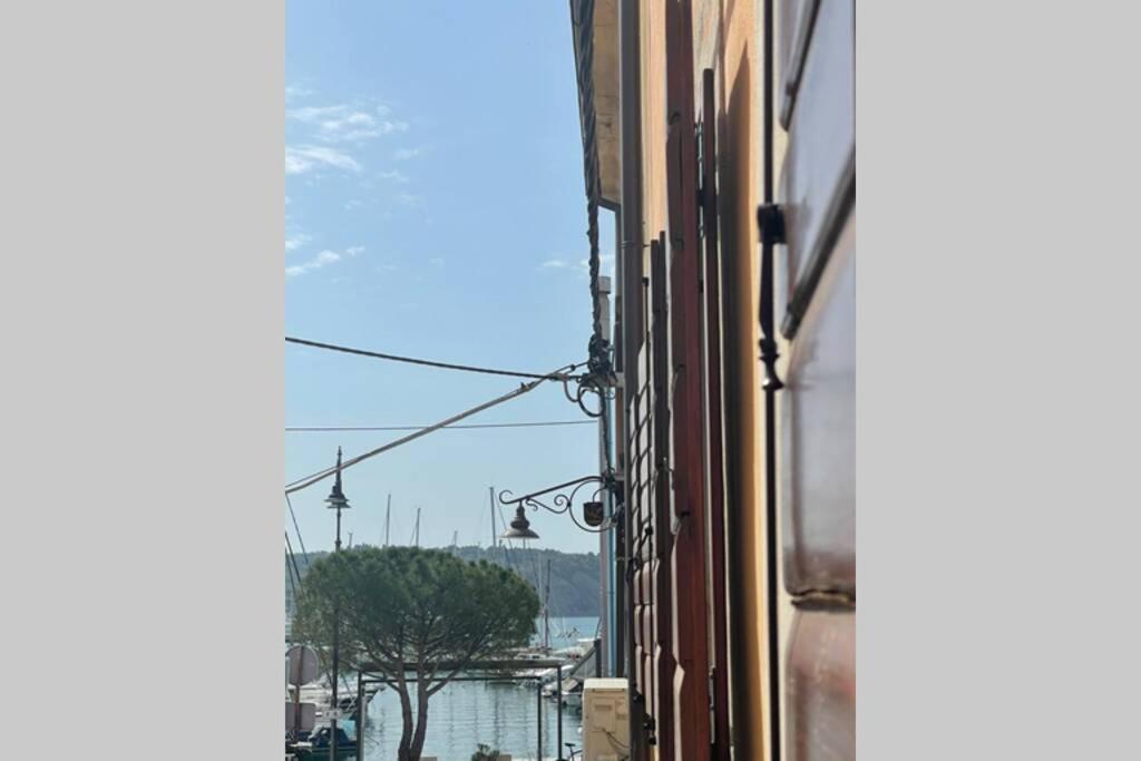 Stylish One Bedroom Apartment Near The Riva Izola Exterior photo